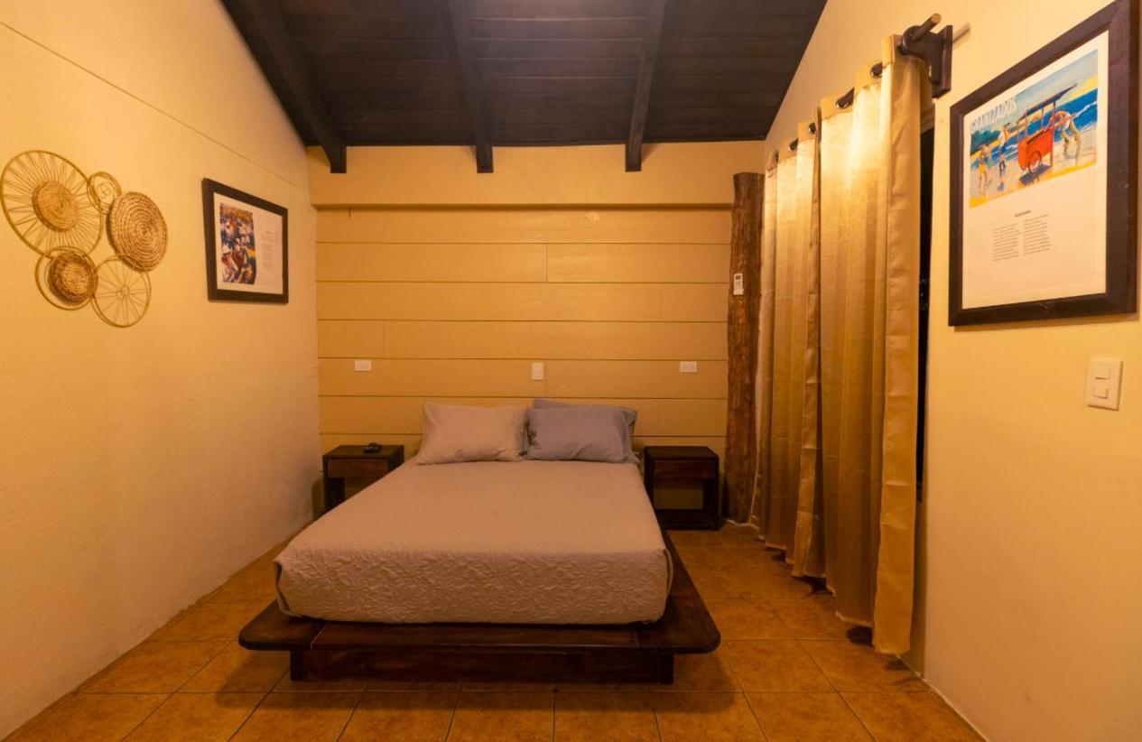 Cabinas La Fulanita Península de Nicoya Exterior foto